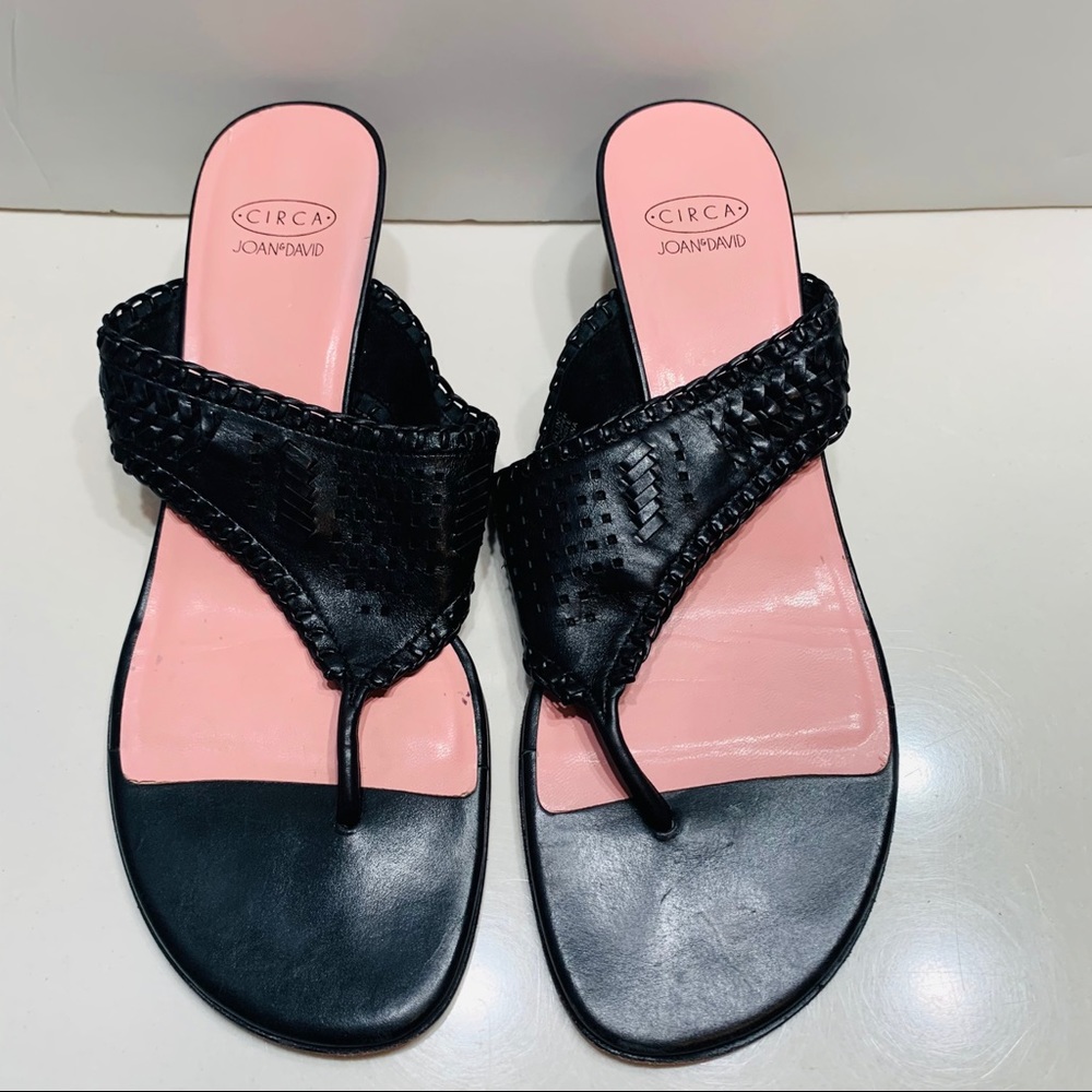 5/$25 Circa Joan & David Black Leather Sandal Sz 9
